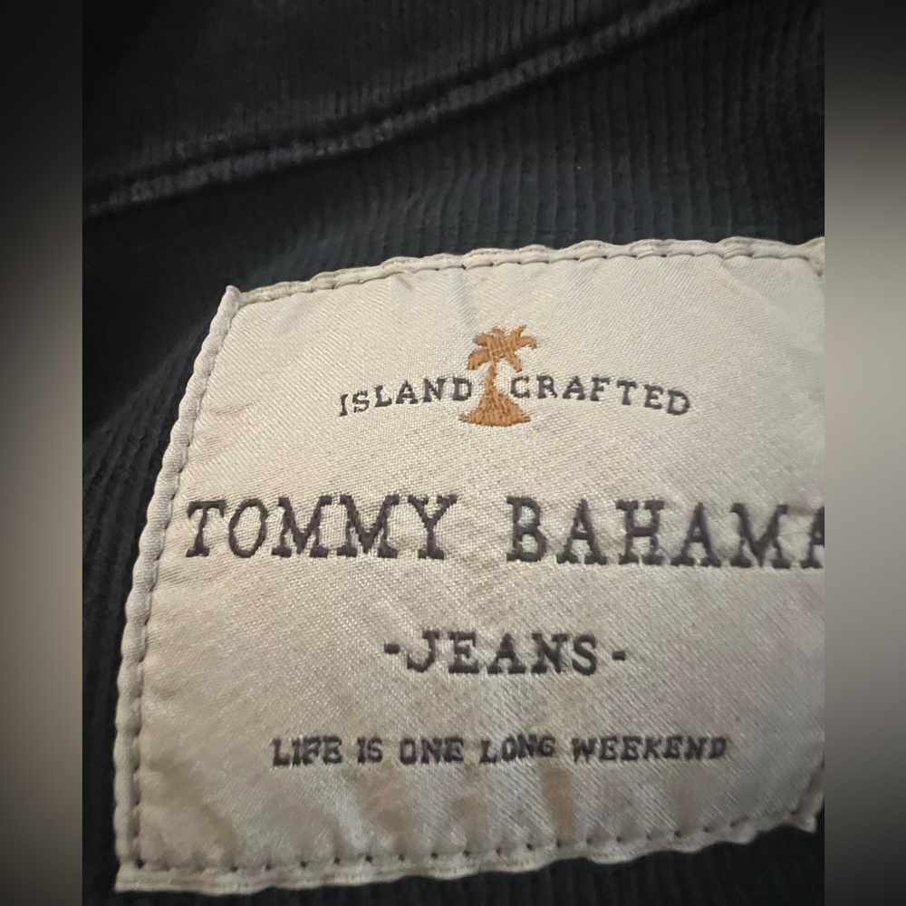 Tommy Bahama 1/4 Zip Pullover - Picture 5 of 7
